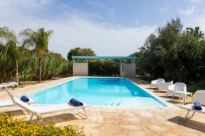 villa Dafne con piscina al mare -CENTOSICILIE